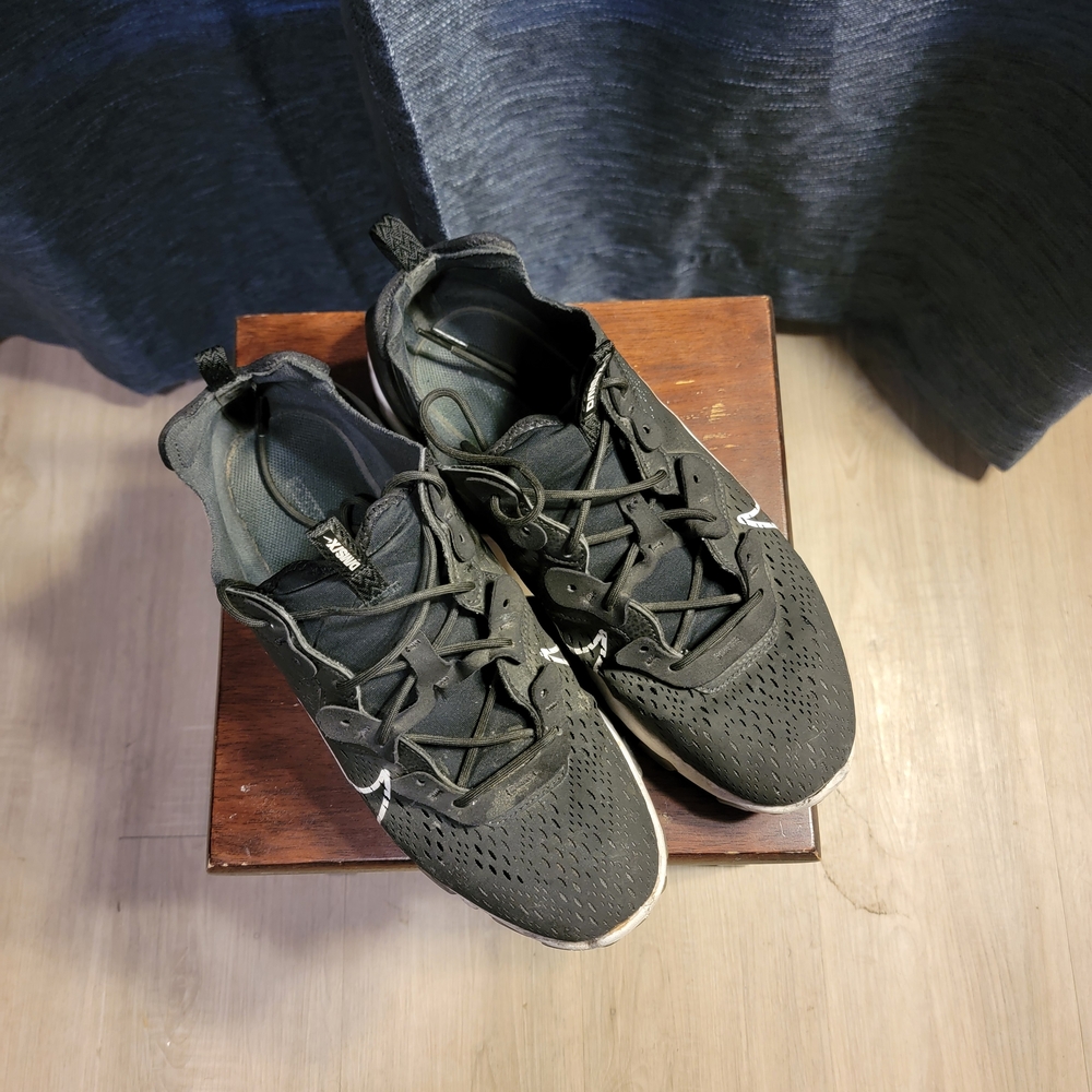 Nike Vision - Picture 3 of 3